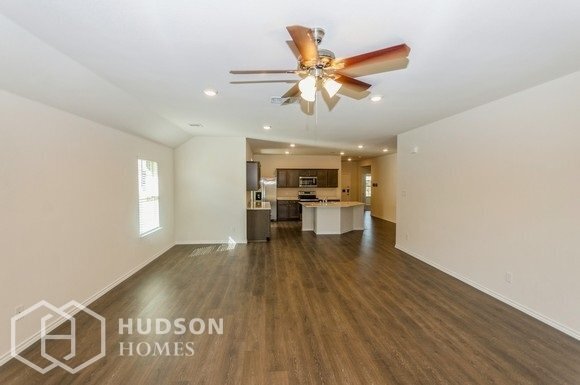 Foto del edificio - NOW AVAILABLE! - 382 Unbridled, Waxahachie...