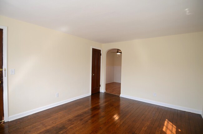 Foto del edificio - 2532 Williams Ave