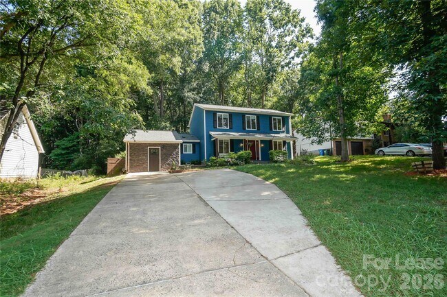 Foto del edificio - 6901 Wyndbend Ln