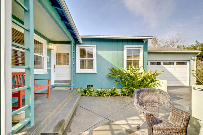 Front entry and covered porch - 5536 W 134th Pl