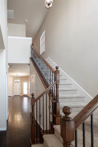 Building Photo - 4248 Comanche Dr