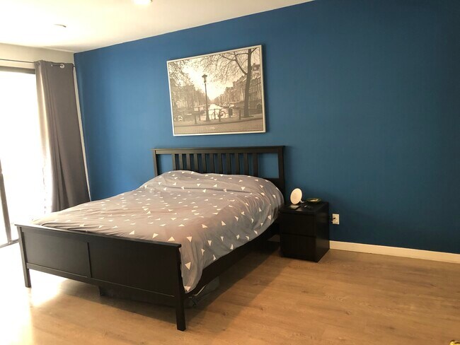 Larger bedroom 1 - 1505 Purdue Ave