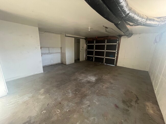 Garage - 245 Cherry Hill Dr