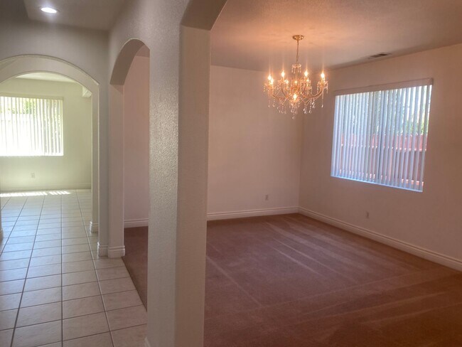 Foto del edificio - 2237 W Wall Ct