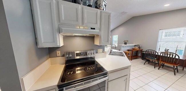 Foto del edificio - 2312 Brentfield Rd W