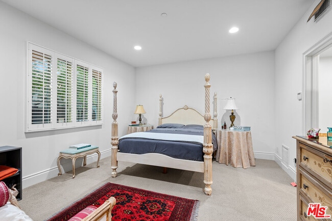 Building Photo - 1619 Artesia Blvd