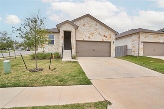 Building Photo - 124 Stellar Wind Dr