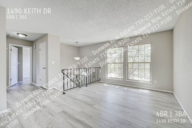 Building Photo - 1490 Keith Dr