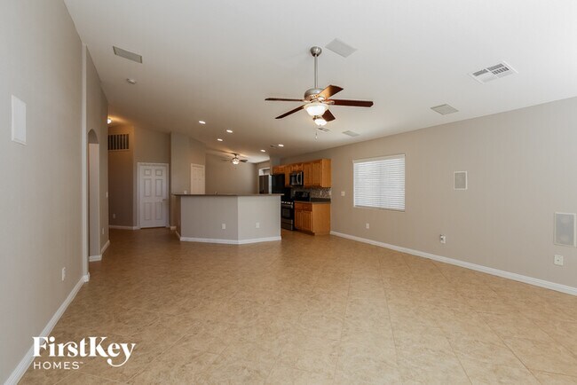 Foto del edificio - 4361 Meadowlark Wing Way