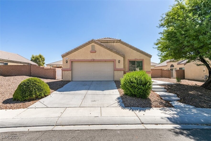 Foto principal - 4912 Cinnamon Spice Ct
