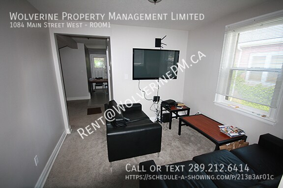Photo du bâtiment - Main and Upper floors of a home - Private entrance