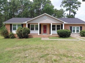 Building Photo - 224 Hickory Ridge Dr