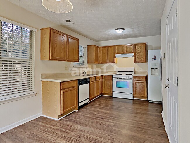 Foto del edificio - 4312 Sentinel Pl