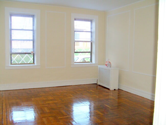 Interior Photo - Modern Kit/Bath, Heat/Hot Water Included, Live-in Manager