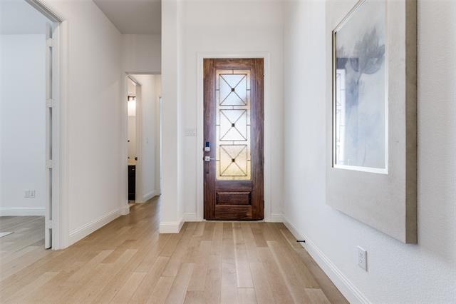 Foto del edificio - 8221 Legacy Oak Dr