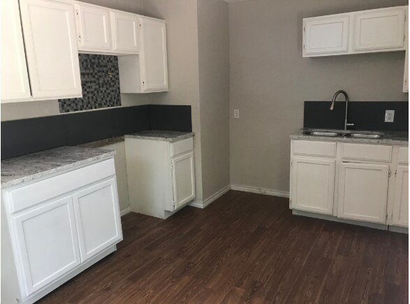 Foto del edificio - 3107 Sherry Ln