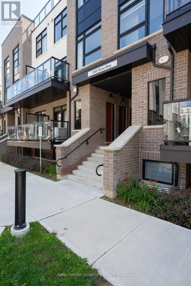 Building Photo - 1585 Rose Way
