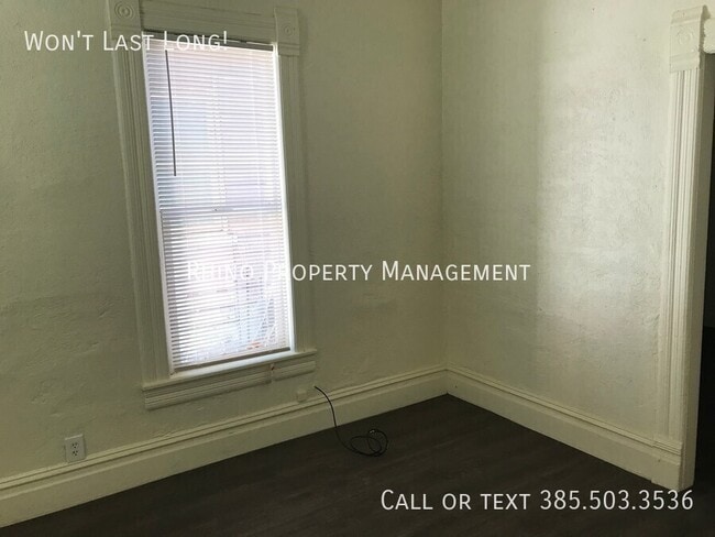 Foto del edificio - 2440 B Ave