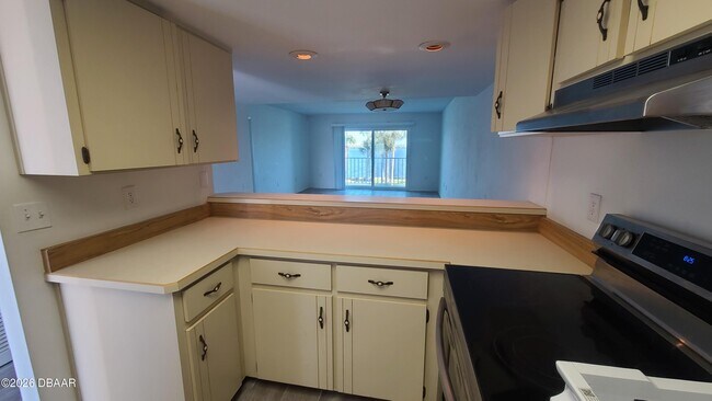 Foto del edificio - 3131 S Ridgewood Ave