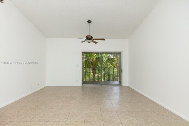 Building Photo - 717 Gardens Dr