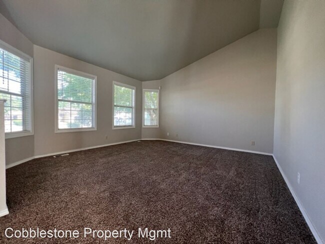 Building Photo - 4 br, 3 bath House - 9909 W Landmark St