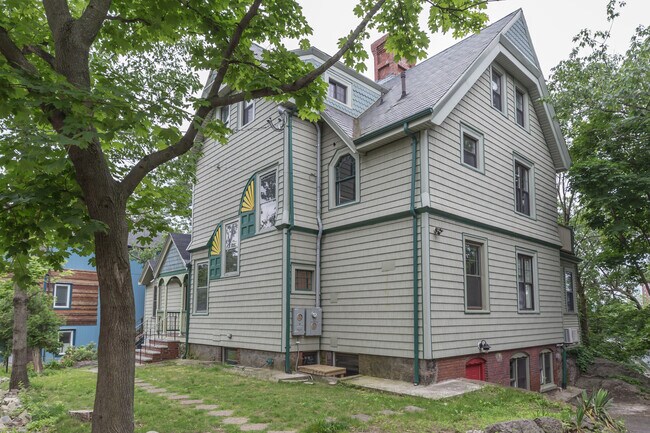 Foto del edificio - 65 Beech Glen St