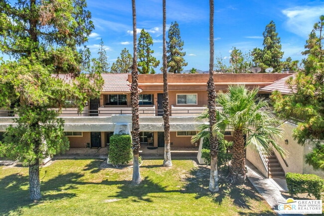 Foto del edificio - 575 N Villa Ct