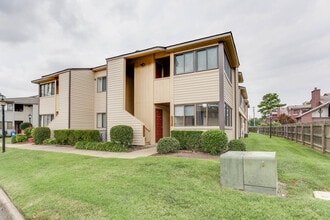 Building Photo - 514 Abbot Muse