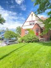 Building Photo - 1111 N 50th St
