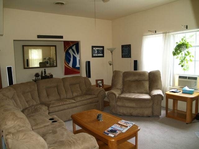 Foto del edificio - 304 Greenkill Ave