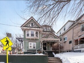 Building Photo - 103 College Ave