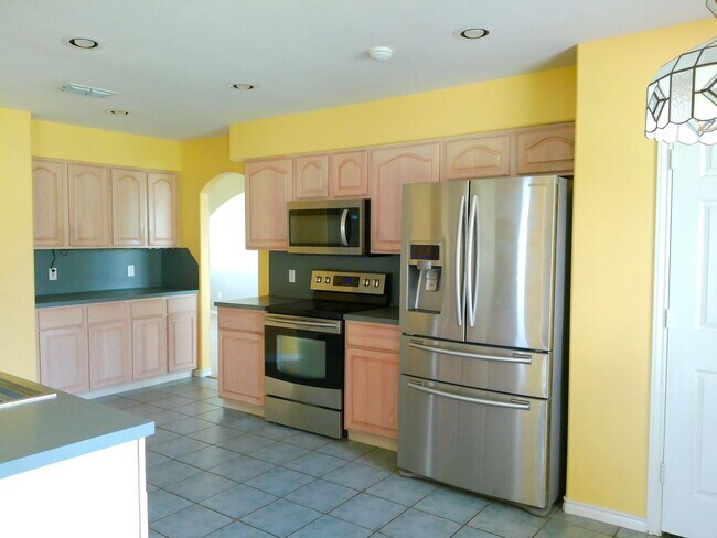 Foto del edificio - 5405 Knights Cir