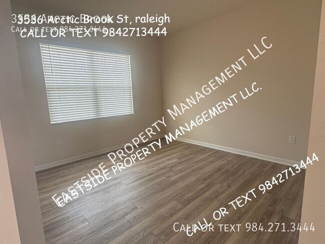 Building Photo - 3536 Arctic Brook St