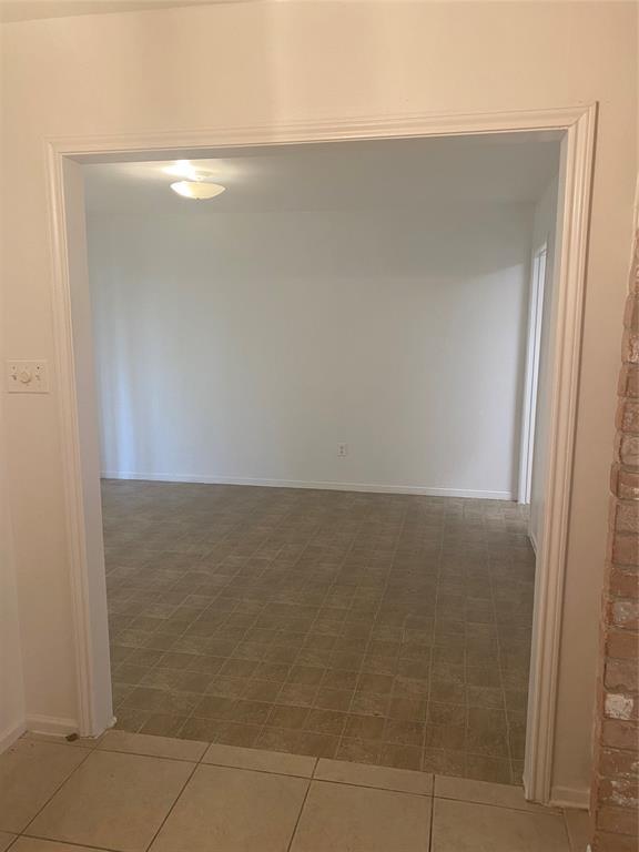 Foto del edificio - 12407 Spring Grove Dr