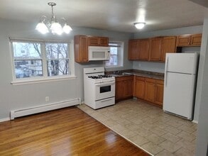 Building Photo - 29-31 Annawan St