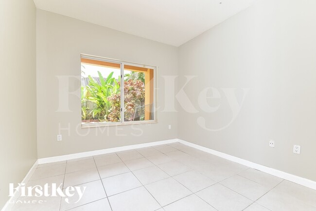 Building Photo - 15320 SW 141st Ct