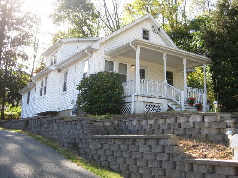 Primary Photo - 19 George St
