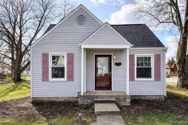 Photo - 7451 Cavell St House