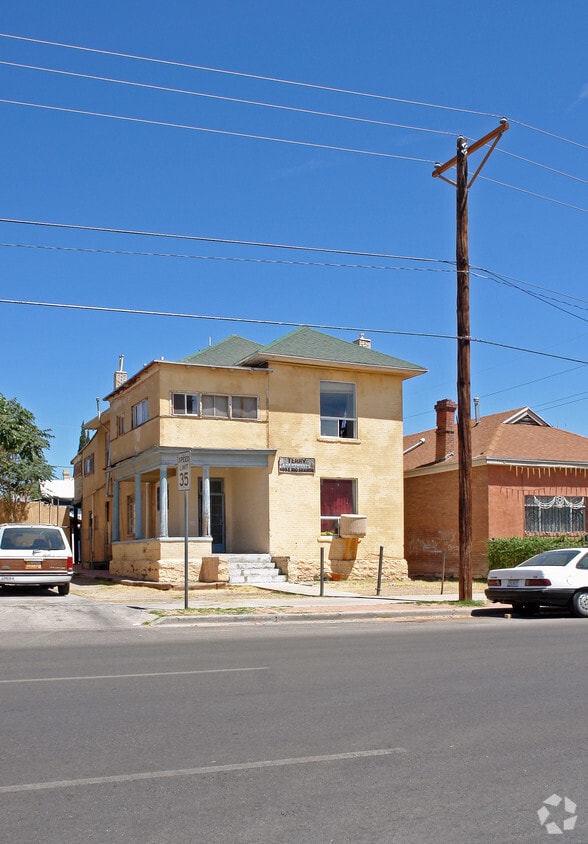 609 E Rio Grande Ave, El Paso, TX 79902 Apartments in El Paso, TX