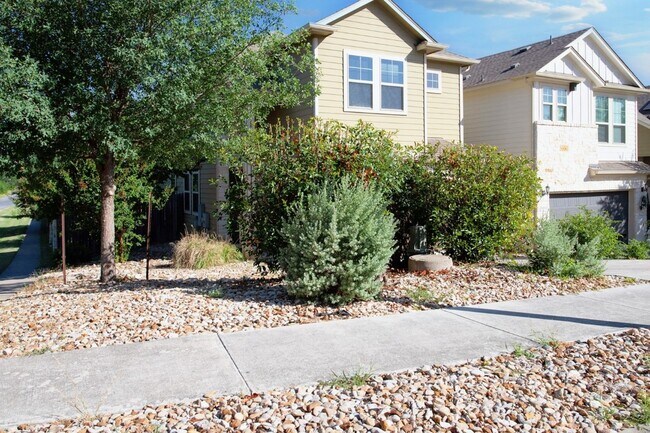 Foto del edificio - 8406 Nicola Trail