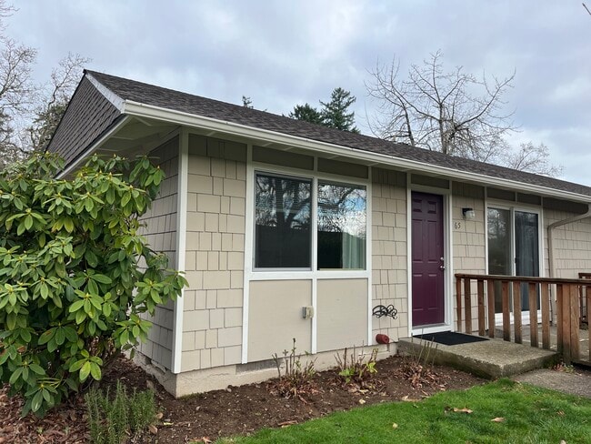 Building Photo - 65 NE 19th St