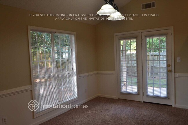 Foto del edificio - 404 Old Ivy Path