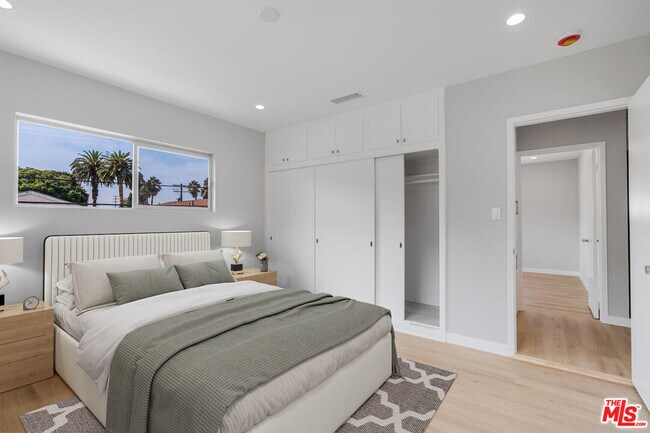 Foto del edificio - 4023 Lincoln Ave