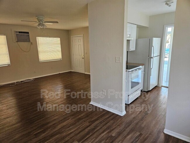 Foto del edificio - 2354 Willard St