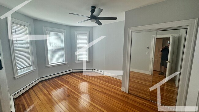 Foto del edificio - Allston 5-bed