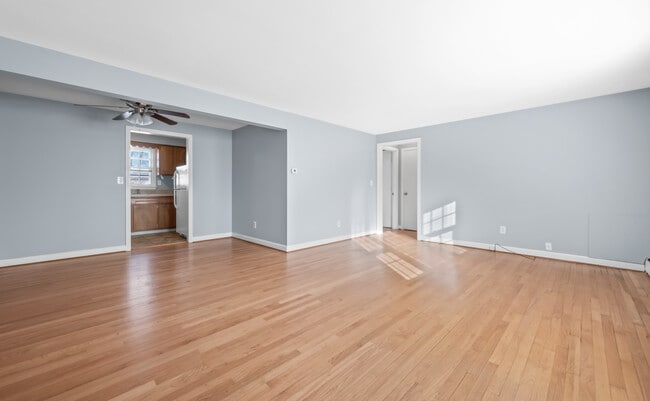 South Park Living/Dining Room - South Park