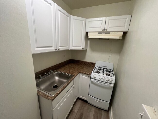 Foto del edificio - Charming 1 Bedroom Apartment in the Heart ...