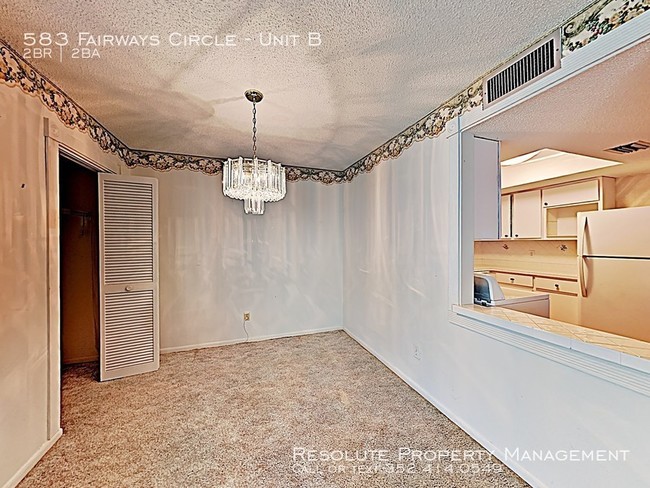Building Photo - Fairways Community 2 Bedroom 2 Bath Condo