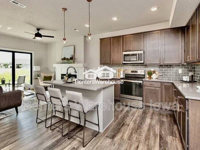 Foto del edificio - 3624 NE Marissa Ln