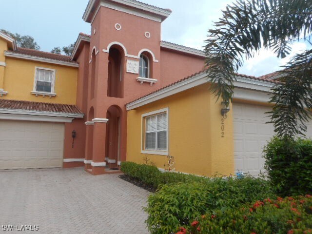 Foto principal - 7180 Bergamo Way